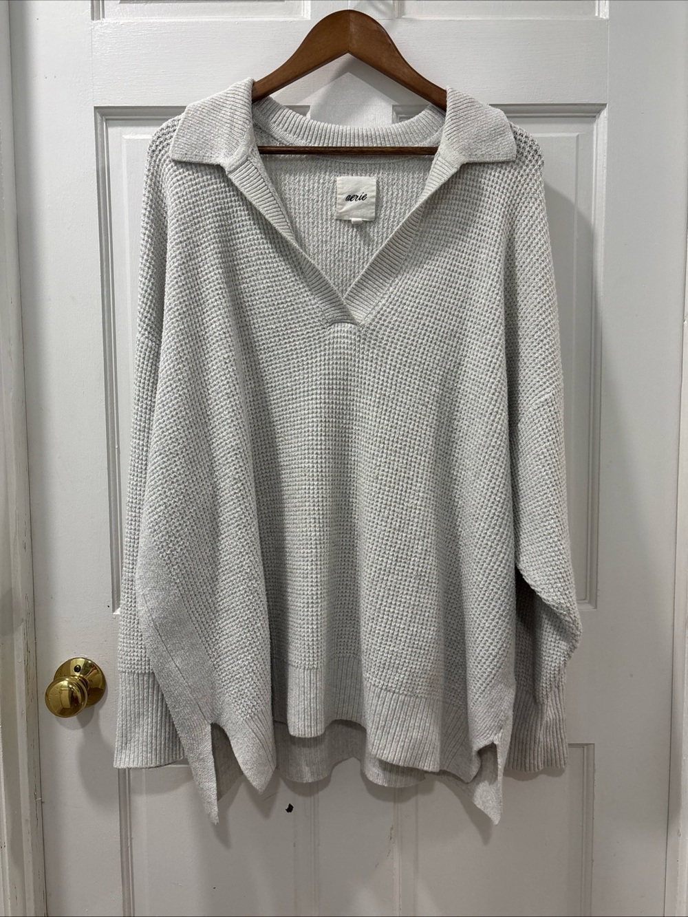 Aerie Women’s CozyUp Waffle Polo Sweater Size XL Lt. Gray Oversized Knit Cozy